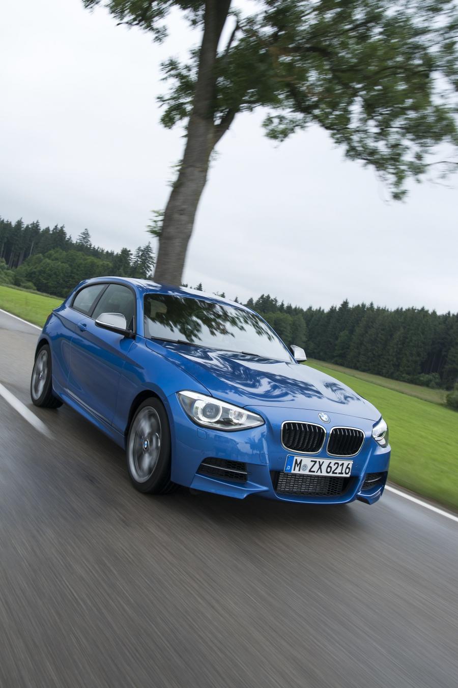  BMW M135i 3-Door 2012 года  (фото 119 из 183)